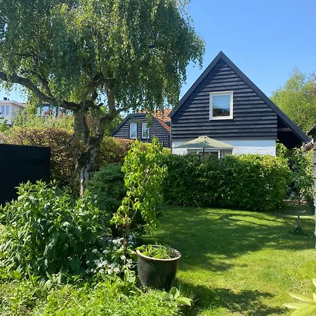 Tiny House De Oude Berg Villa Bergen Exterior photo